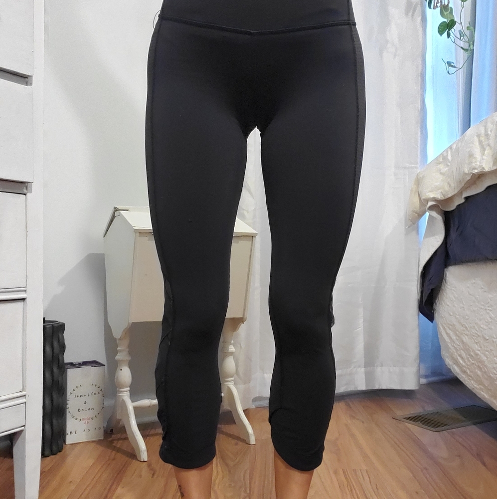 Lululemon crop leggings